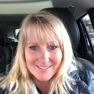 Meet your Posher, Genevieve